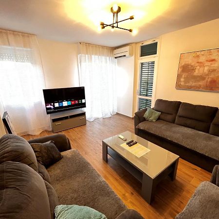 Ana Apartamento Split Exterior foto